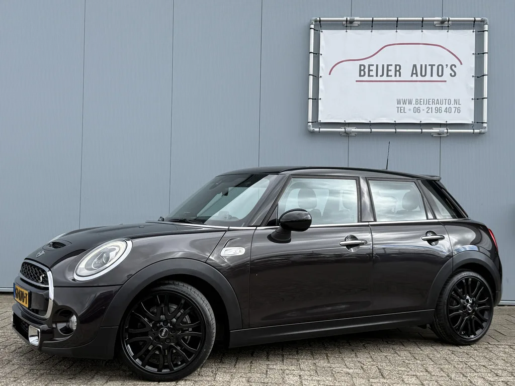 MINI Cooper S (2015) — foto 1