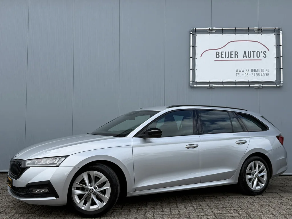 Škoda Octavia (2023) — foto 1