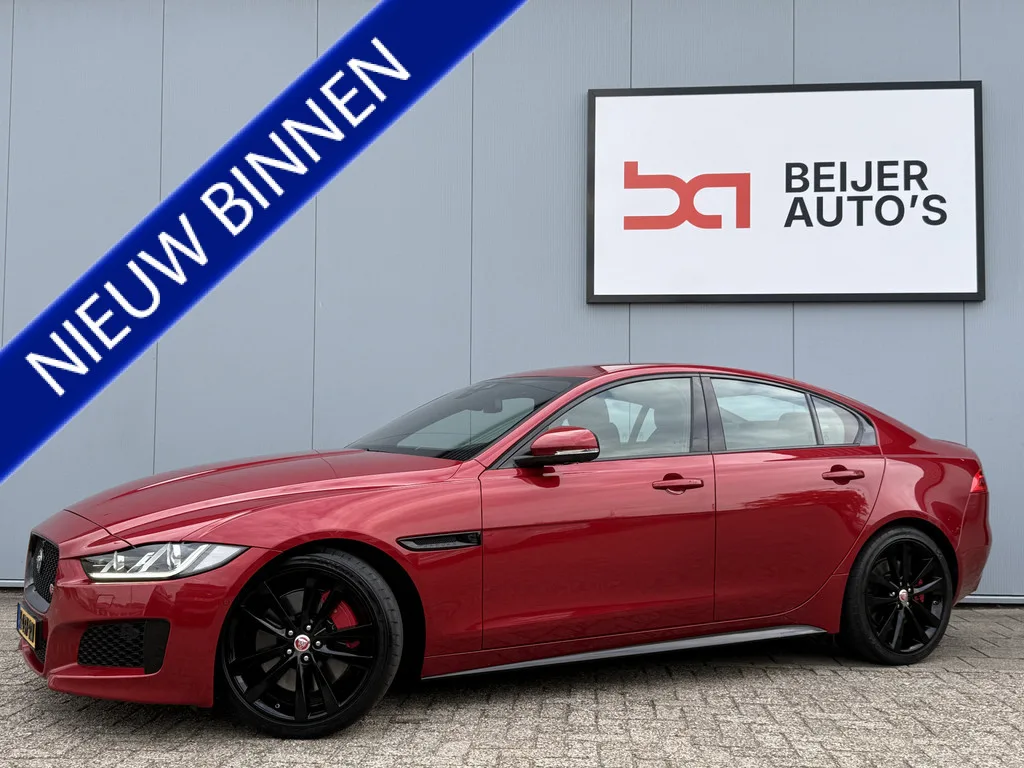 Jaguar XE (2018) — foto 1