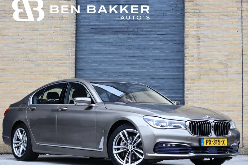 BMW 7 (2016)