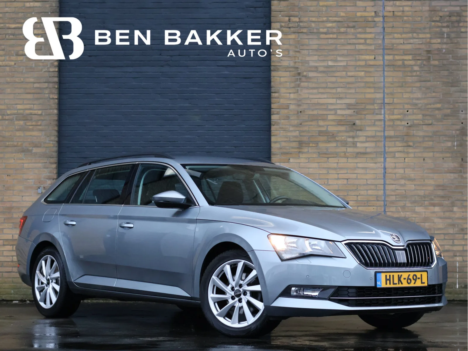 Škoda Superb (2017) — foto 1