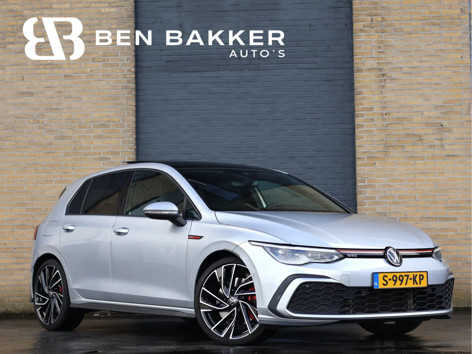 Volkswagen Golf (2021) — foto 1