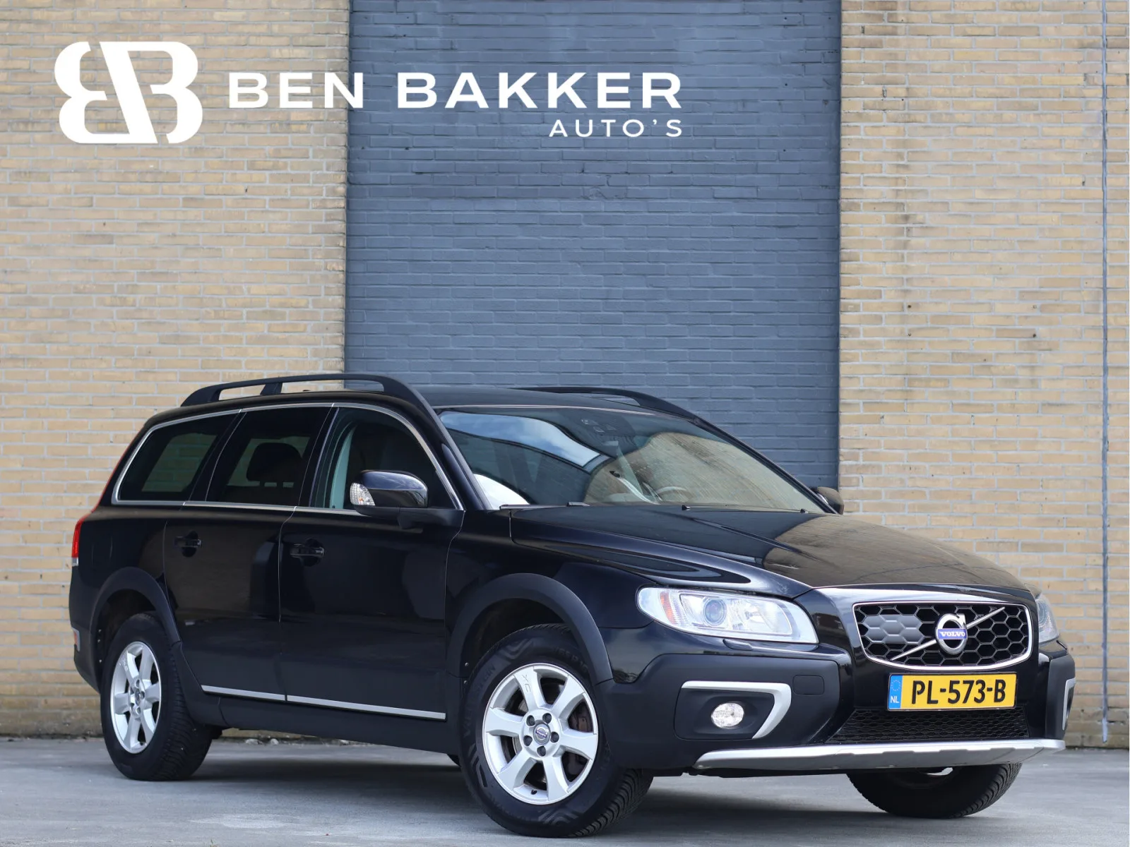 Volvo XC70 (2015) — foto 1