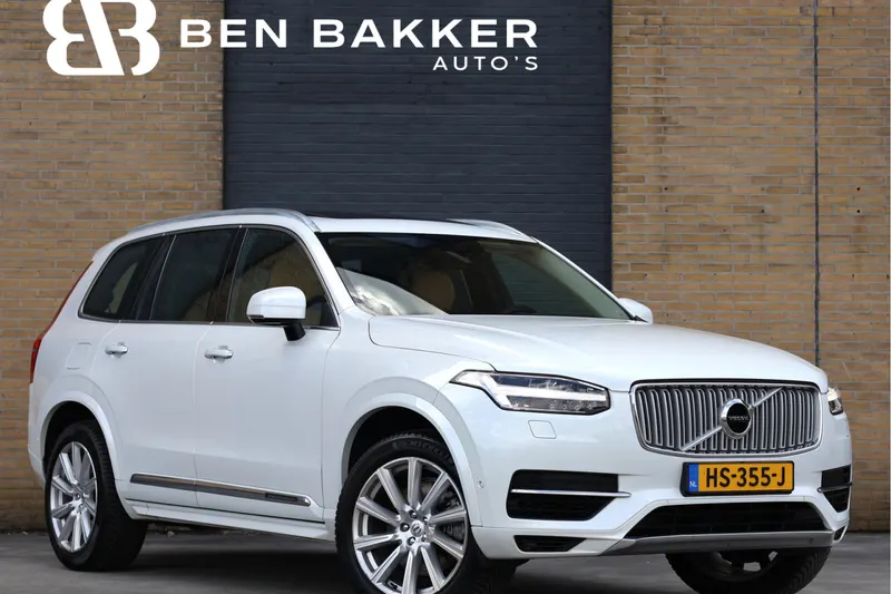 Volvo XC90 (2015)
