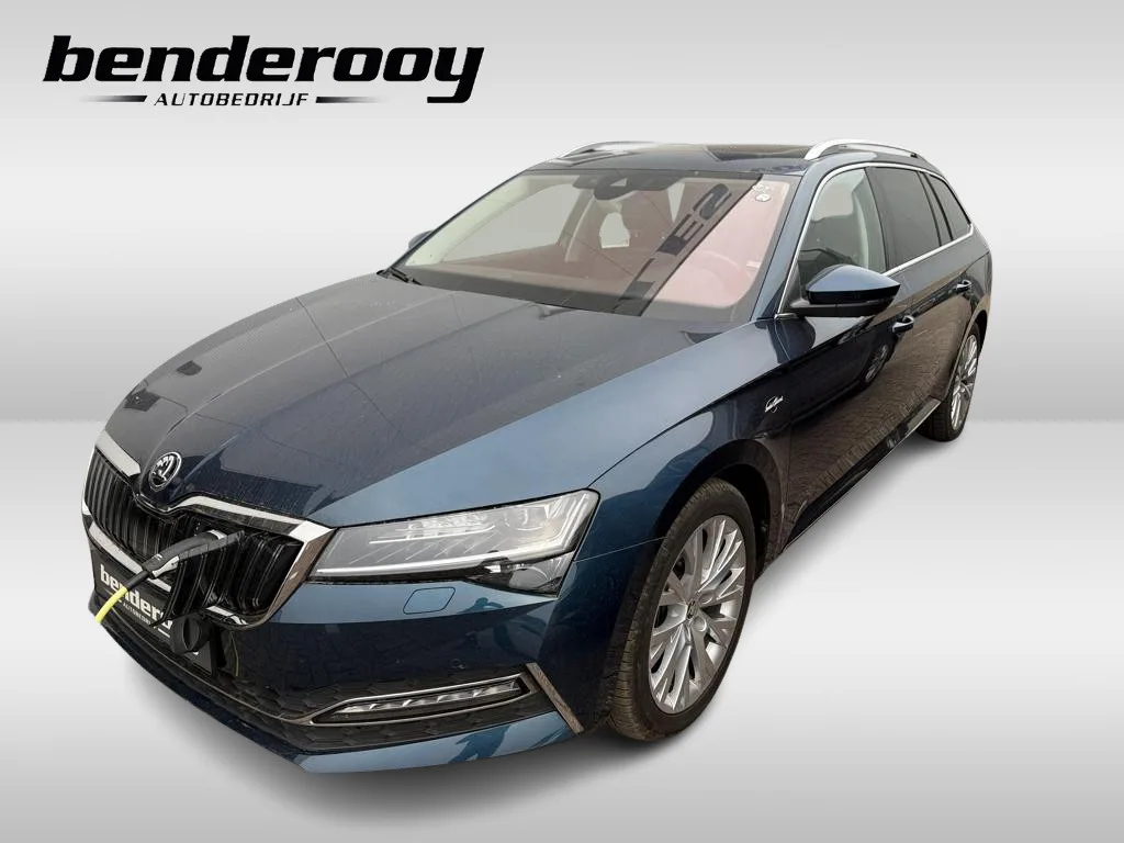 Škoda Superb (2022) — foto 1
