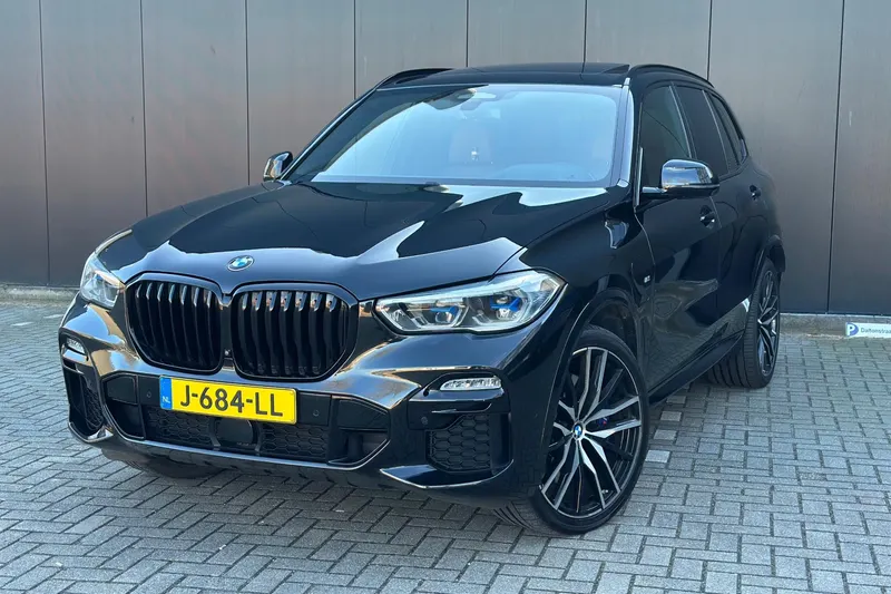 BMW X5 (2020)