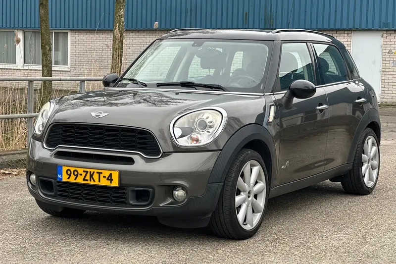 MINI Countryman (2011)