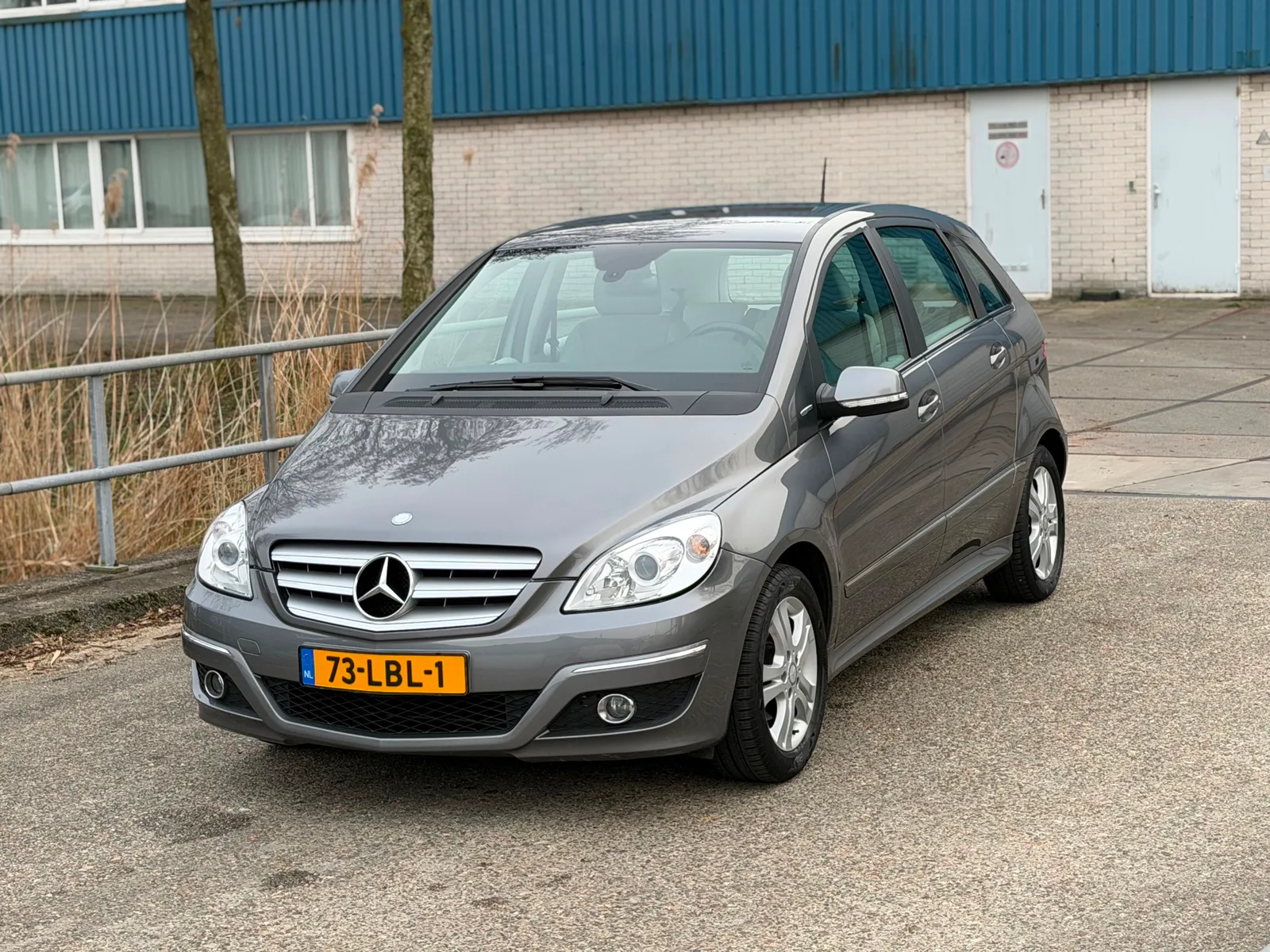 Mercedes-Benz B-Klasse (2010) — foto 1
