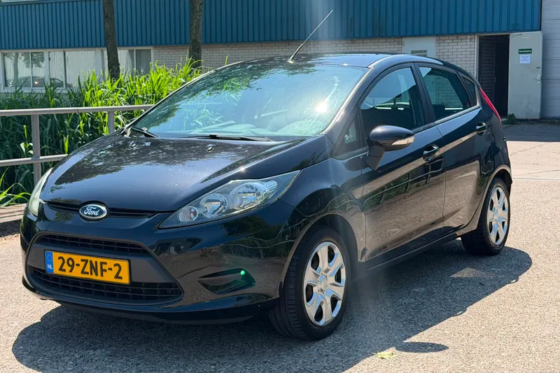 Ford Fiesta (2013)