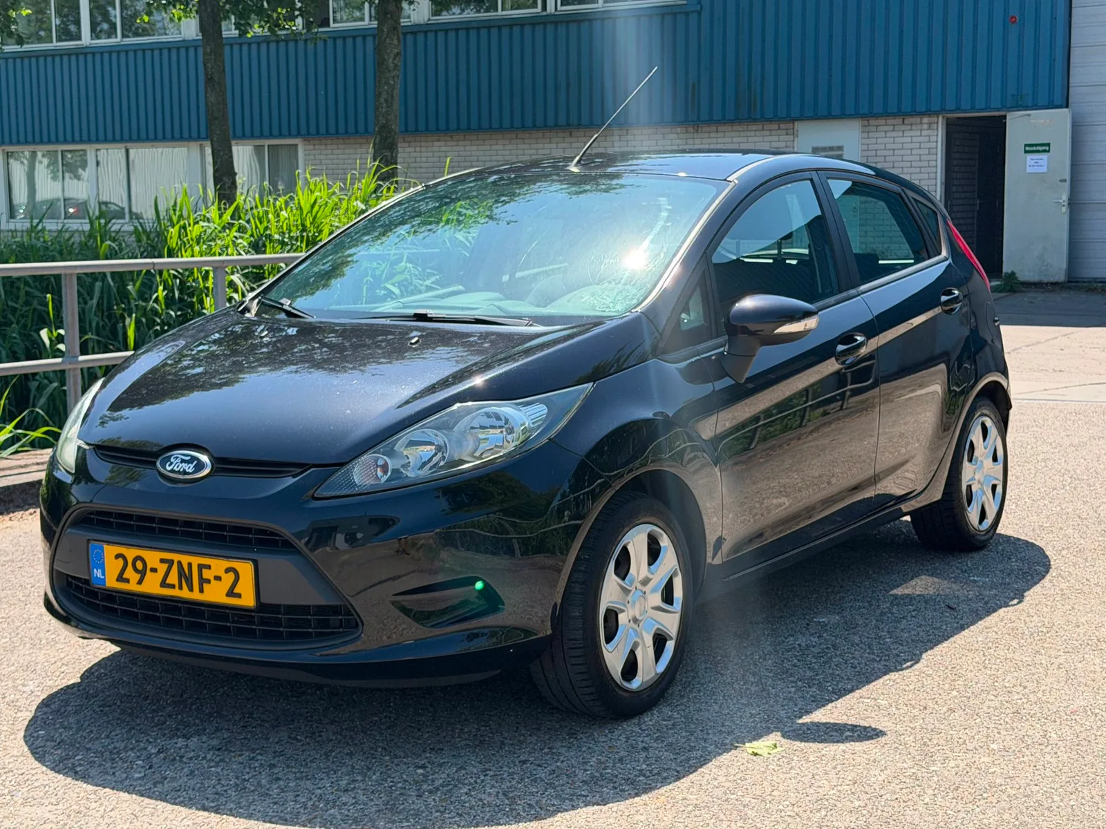 Ford Fiesta (2013) — foto 1