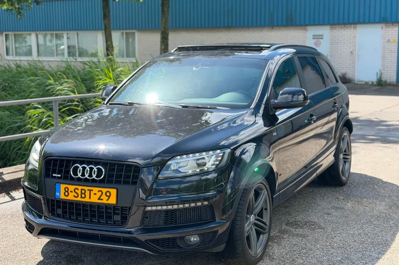 Audi Q7 (2013)