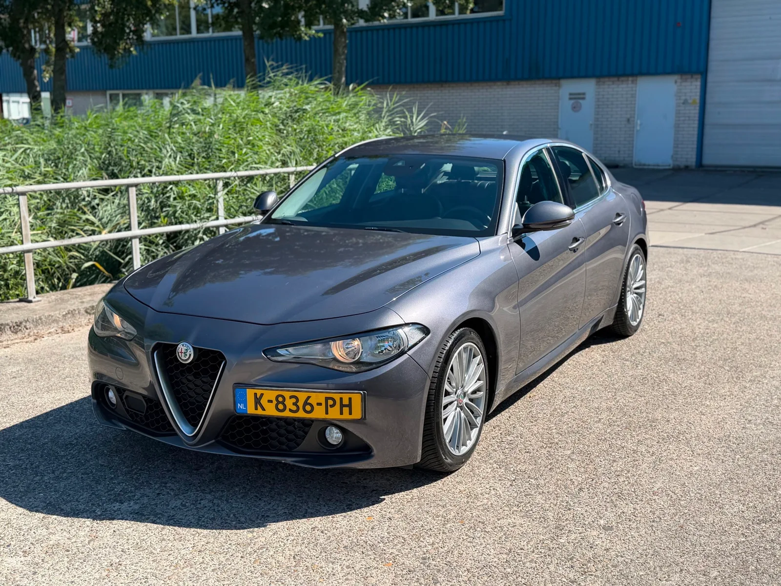 Alfa Romeo Giulia (2016) — foto 1