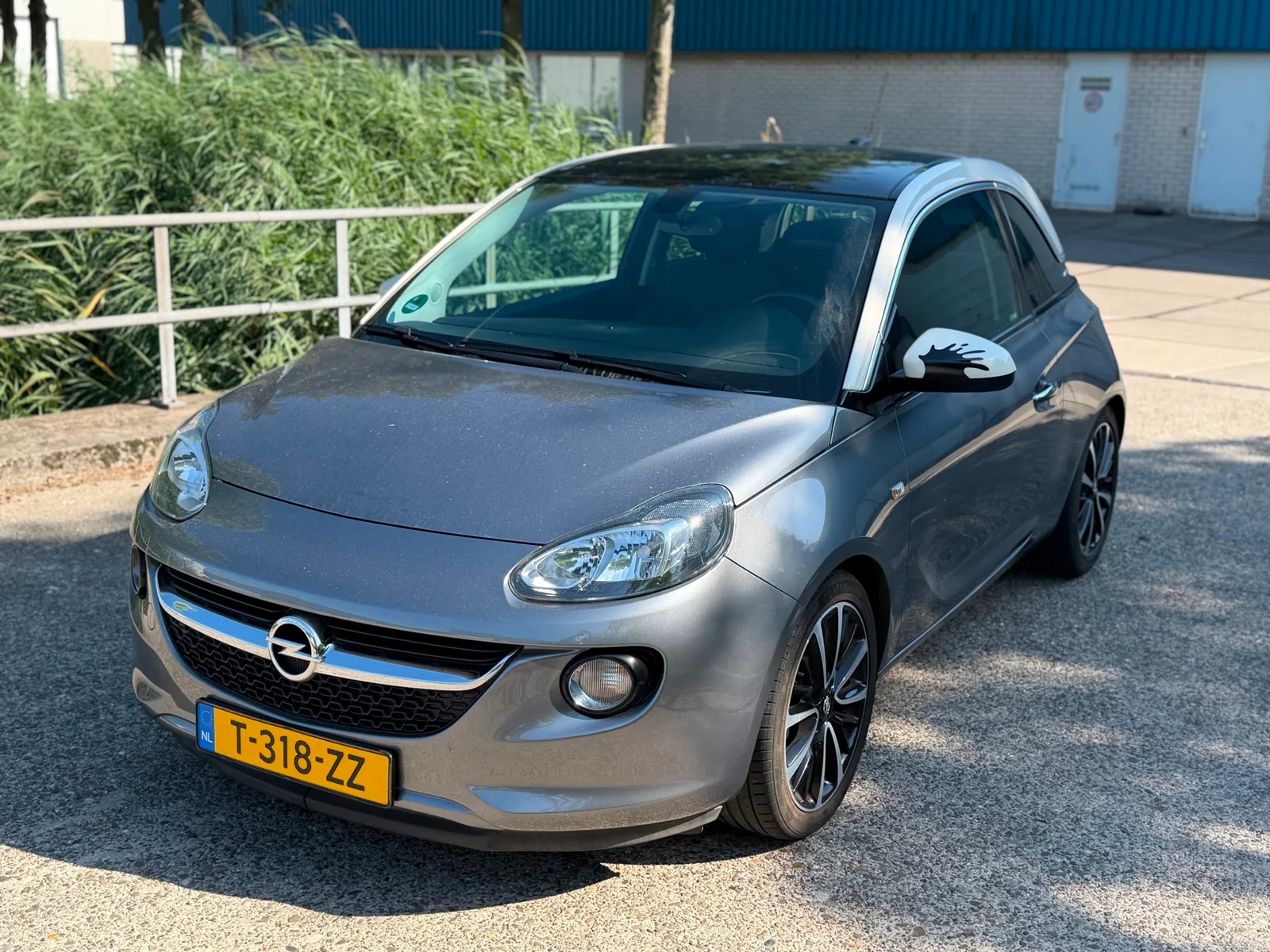 Opel Adam (2017) — foto 1