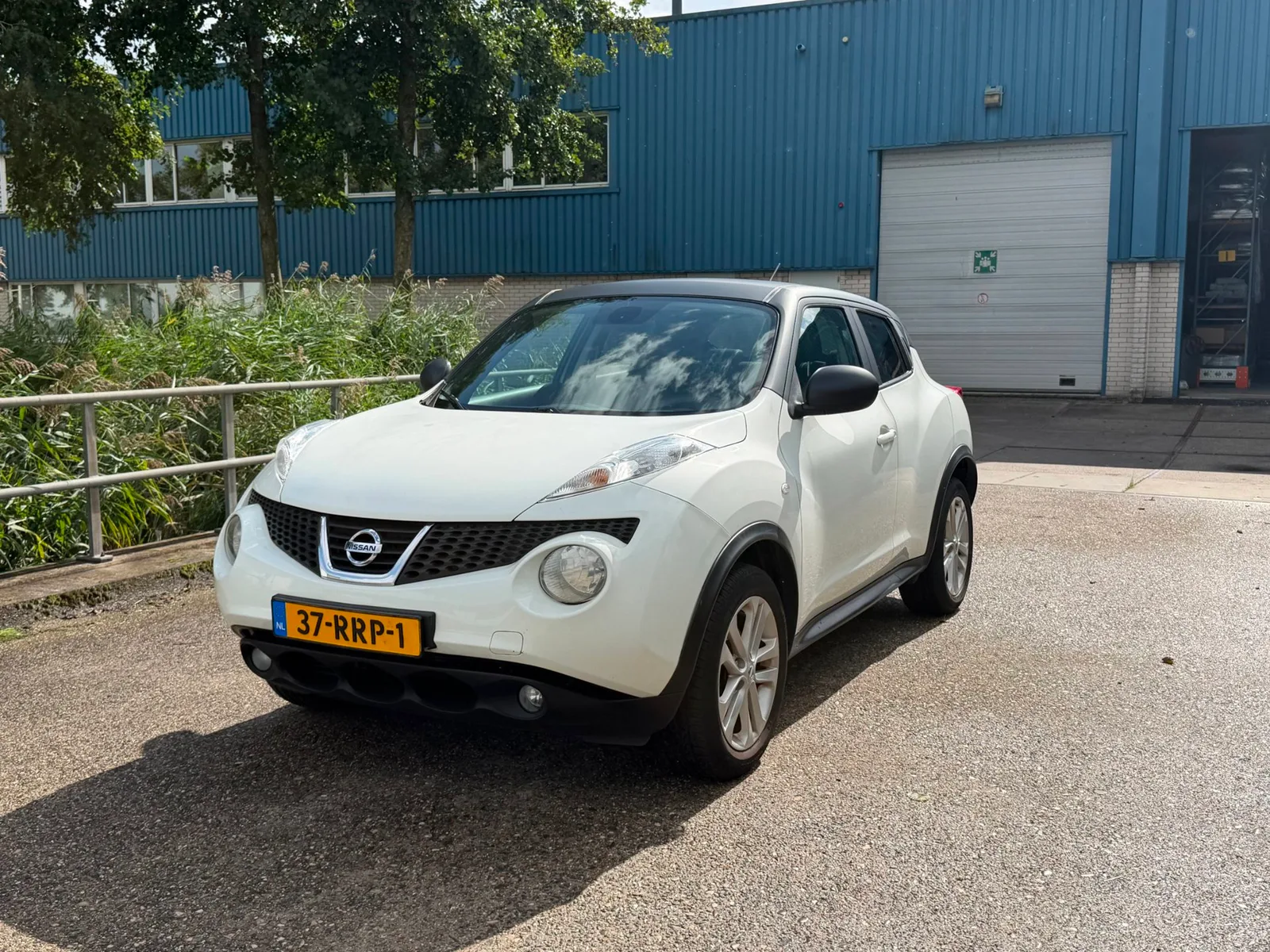 Nissan Juke (2011) — foto 1