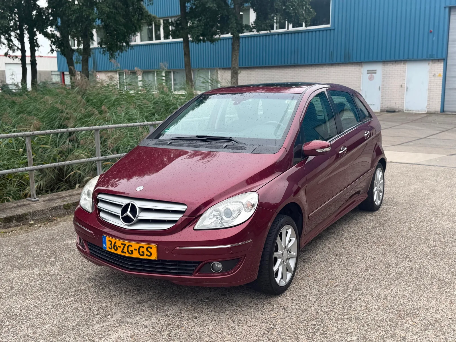 Mercedes-Benz B-Klasse (2008) — foto 1