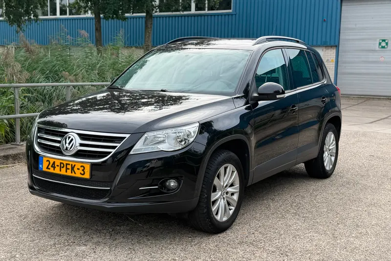Volkswagen Tiguan (2011)