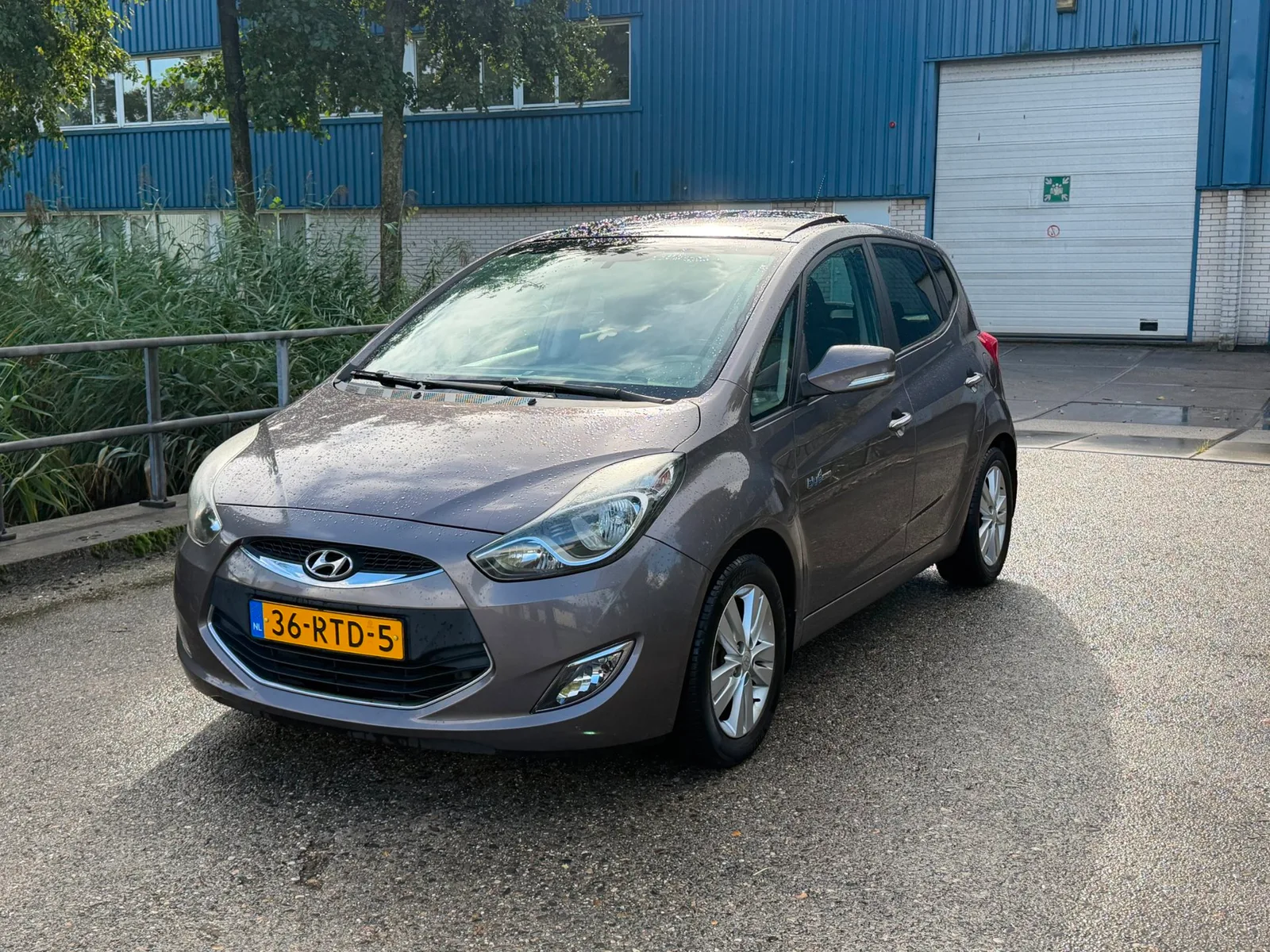 Hyundai ix20 (2011) — foto 1