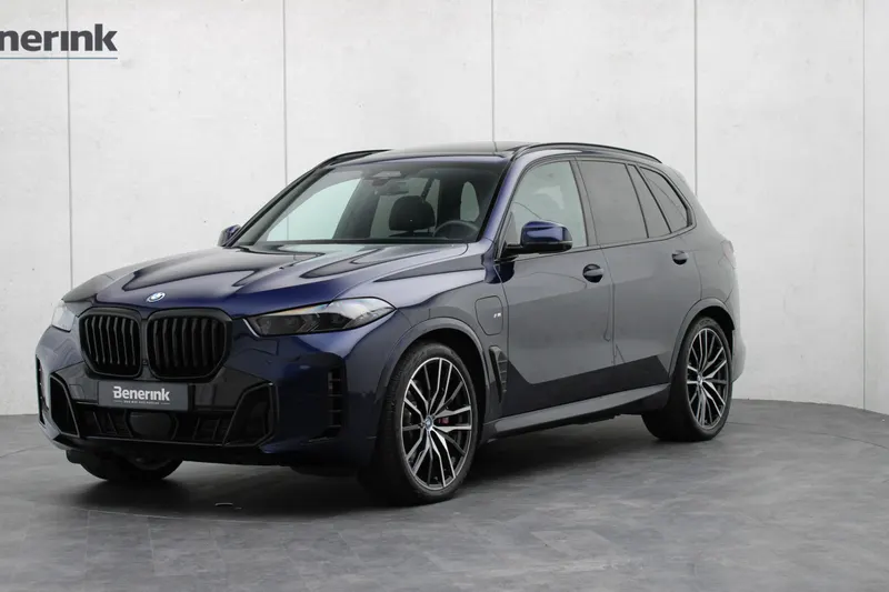 BMW X5 (2024)