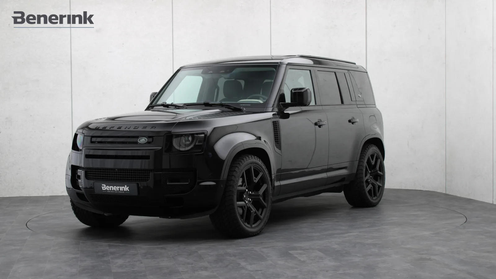 Land Rover Defender (2024) — foto 1