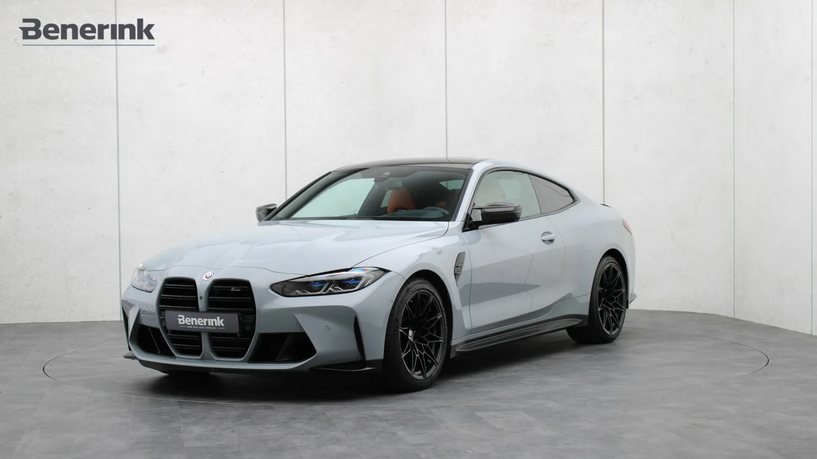 BMW M4 (2022) — foto 1