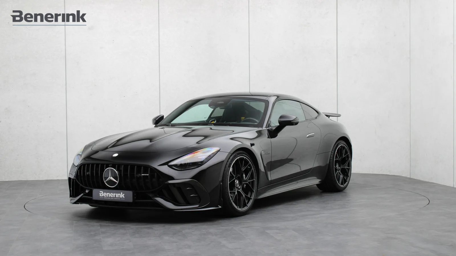Mercedes-Benz AMG GT (2025) — foto 1