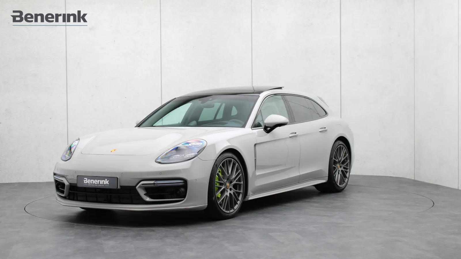 Porsche Panamera (2023) — foto 1