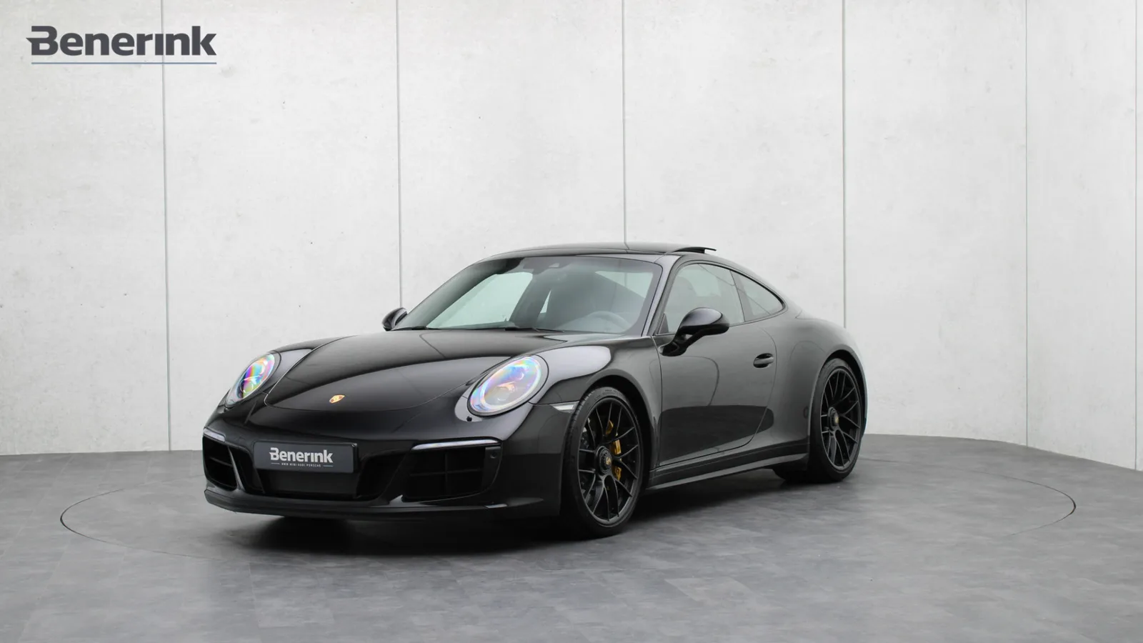 Porsche 911 (2018) — foto 1