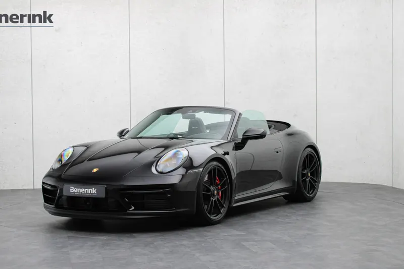 Porsche 911 (2023)