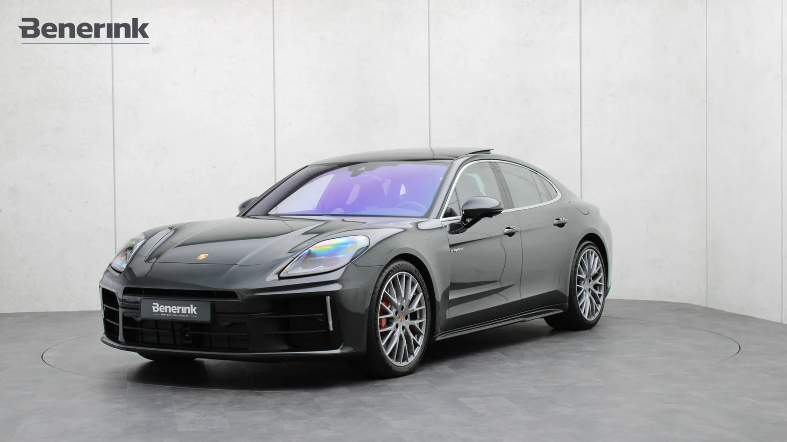 Porsche Panamera (2026) — foto 1