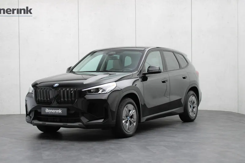 BMW iX1 (2022)
