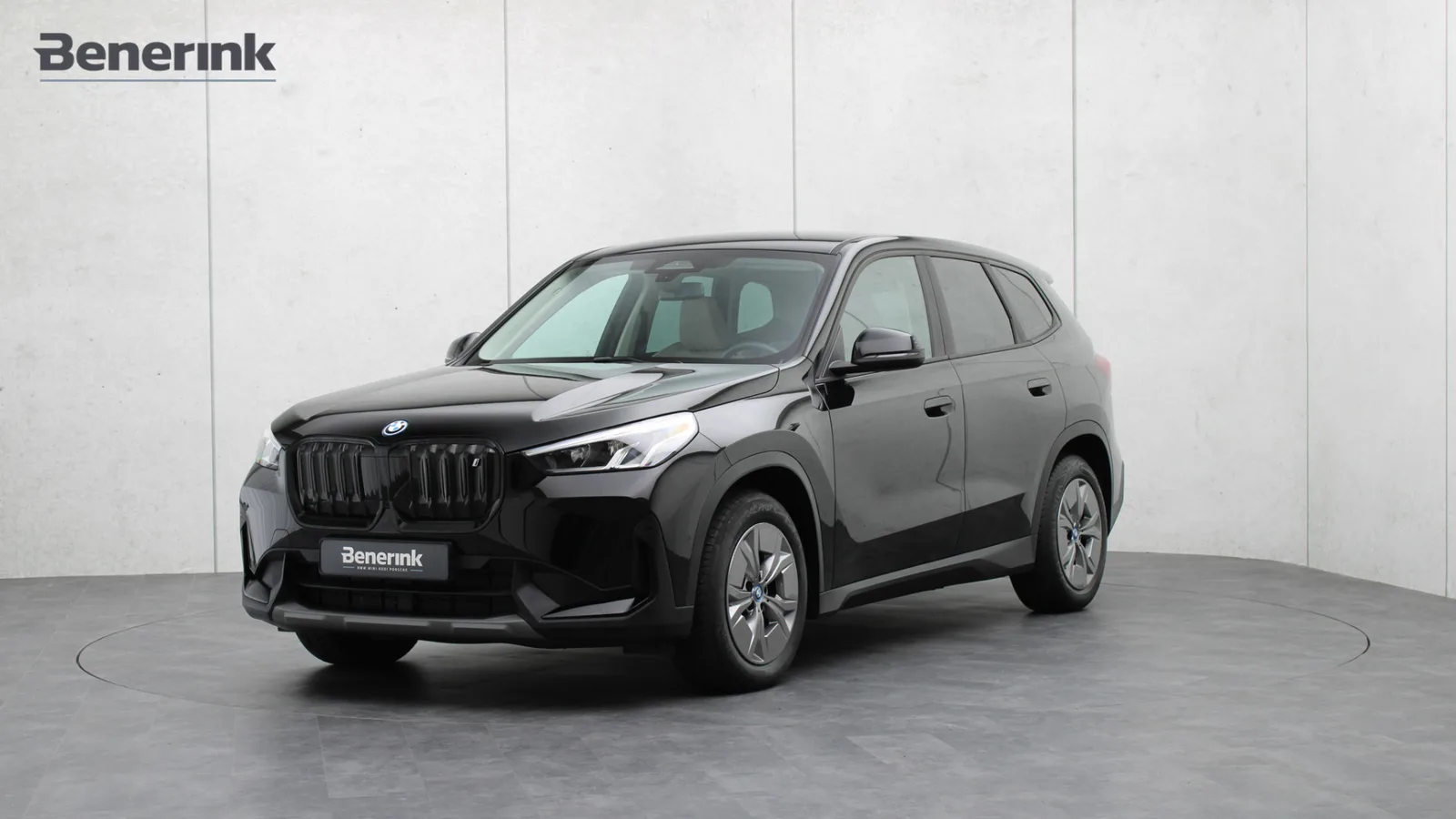 BMW iX1 (2022) — foto 1
