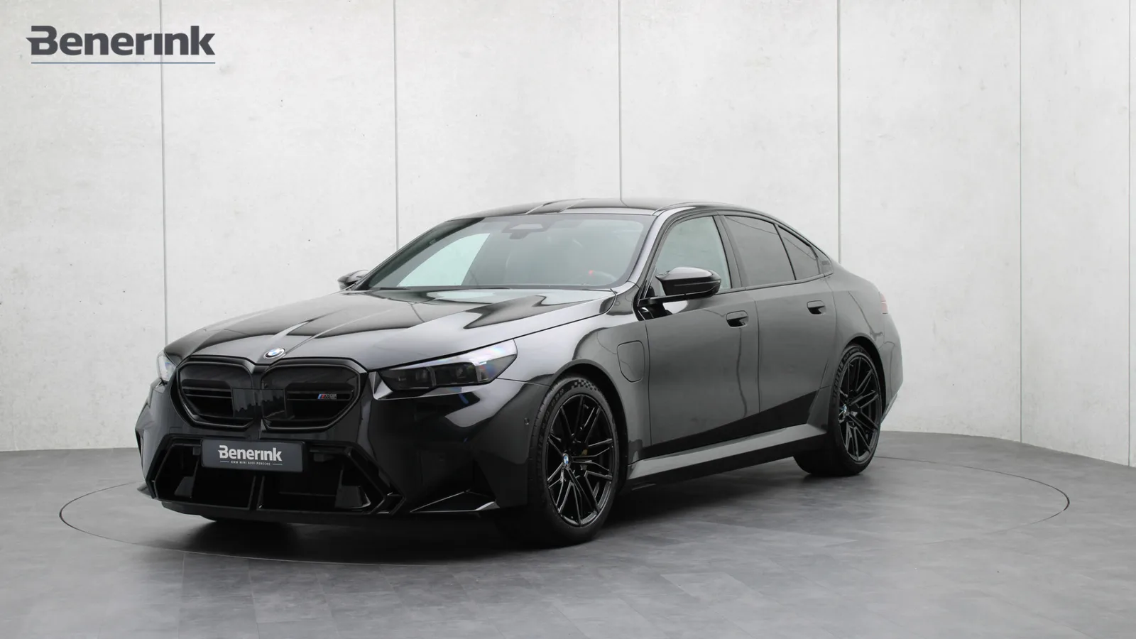 BMW M5 (2025) — foto 1