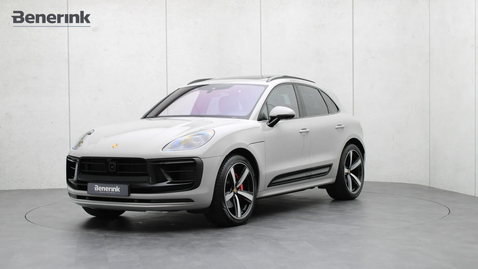 Porsche Macan (2022) — foto 1