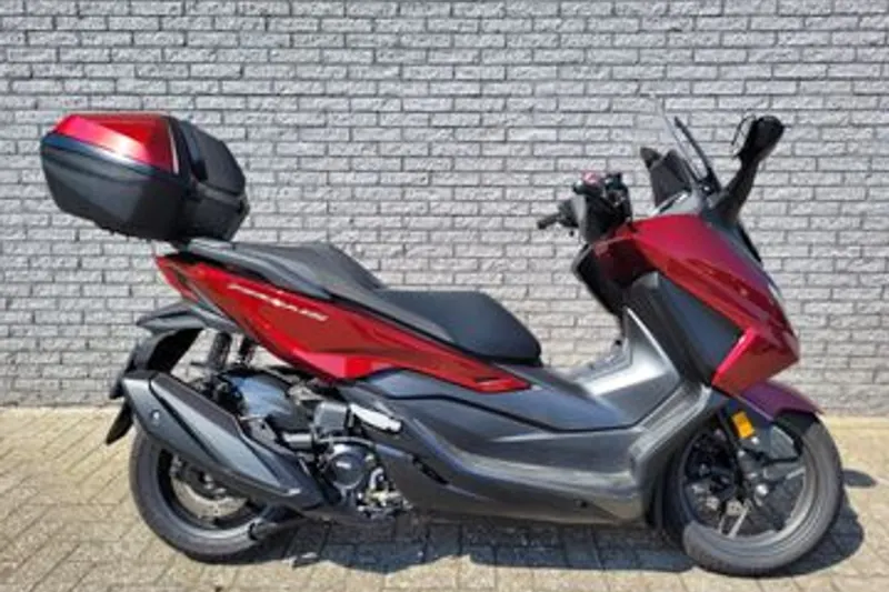 Honda NSS350 Forza (2025)