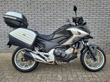 Honda NC750X (2017) — foto 1
