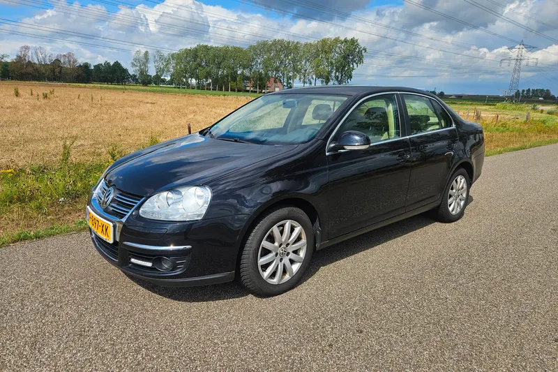 Volkswagen Jetta (2008)
