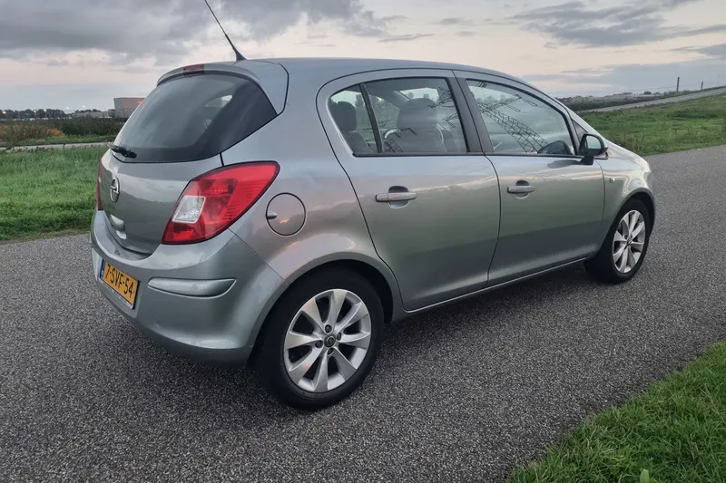 Opel Corsa (2012)