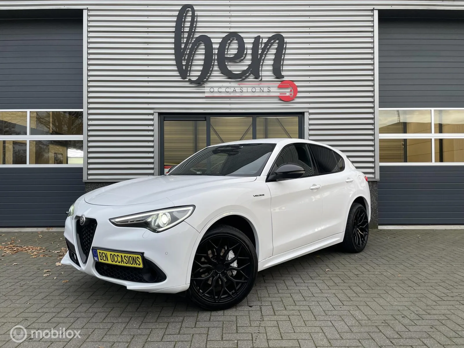 Alfa Romeo Stelvio (2018) — foto 1
