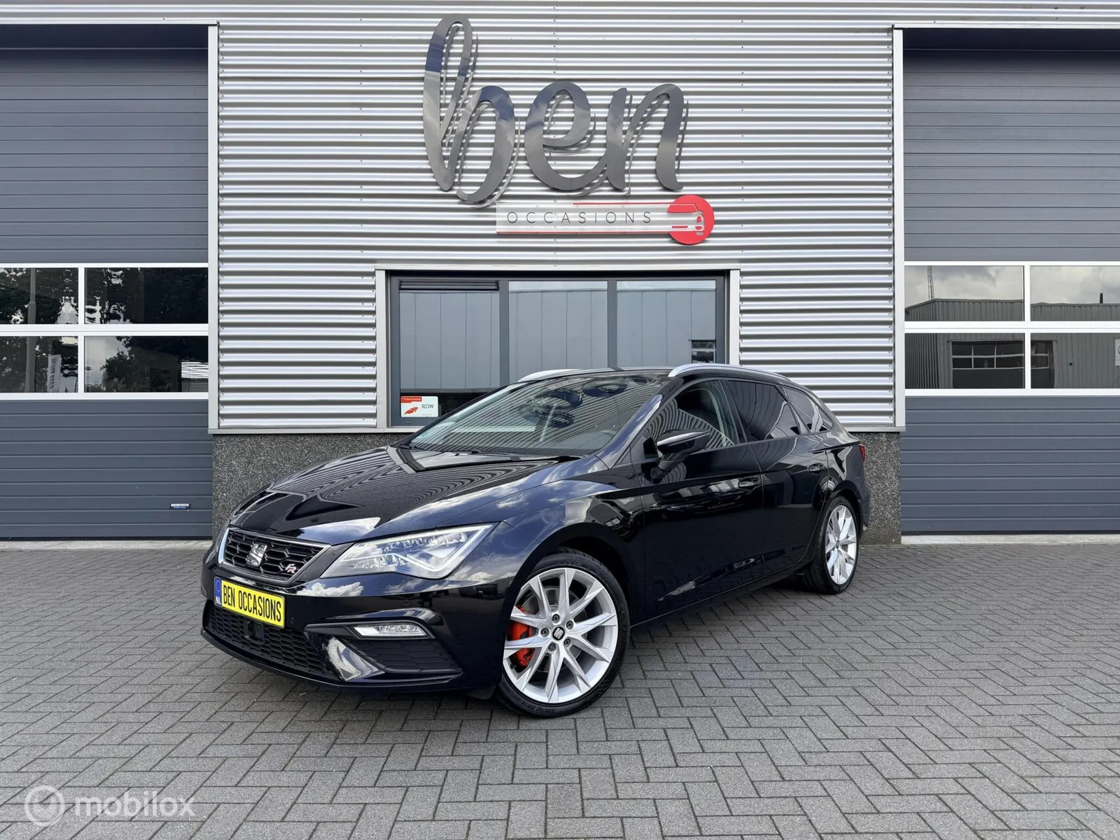 SEAT Leon (2018) — foto 1