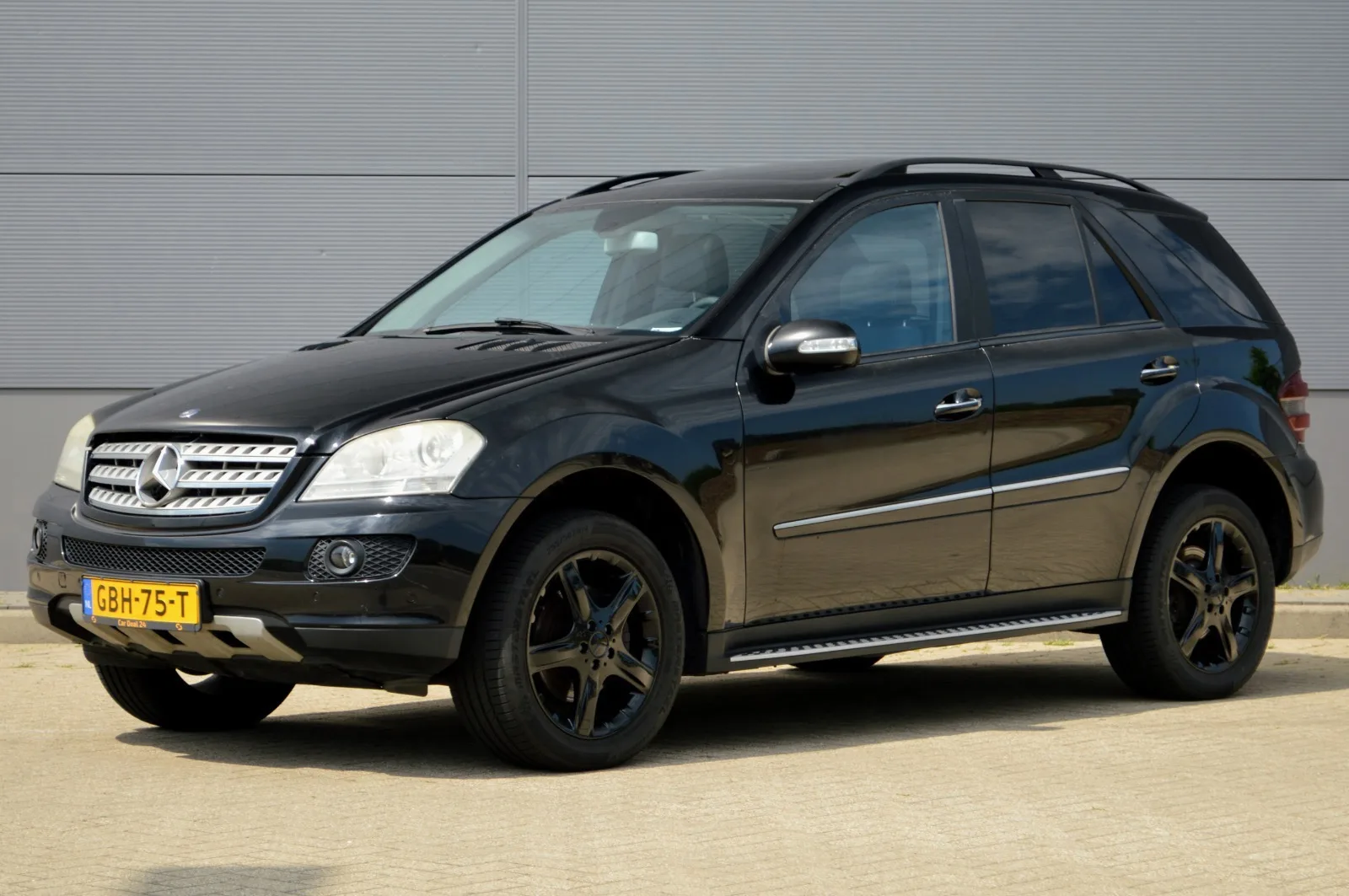 Mercedes-Benz M-Klasse (2008) — foto 1