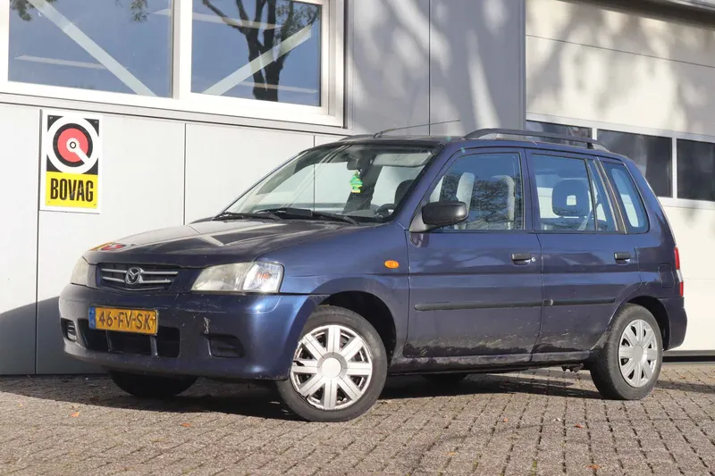 Mazda Demio (2000)
