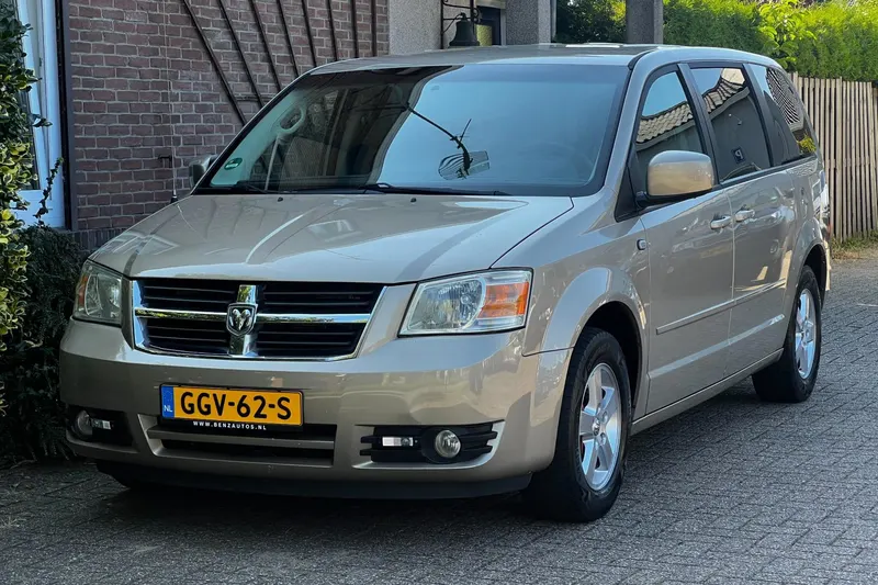 Chrysler Grand Voyager SE (2009)