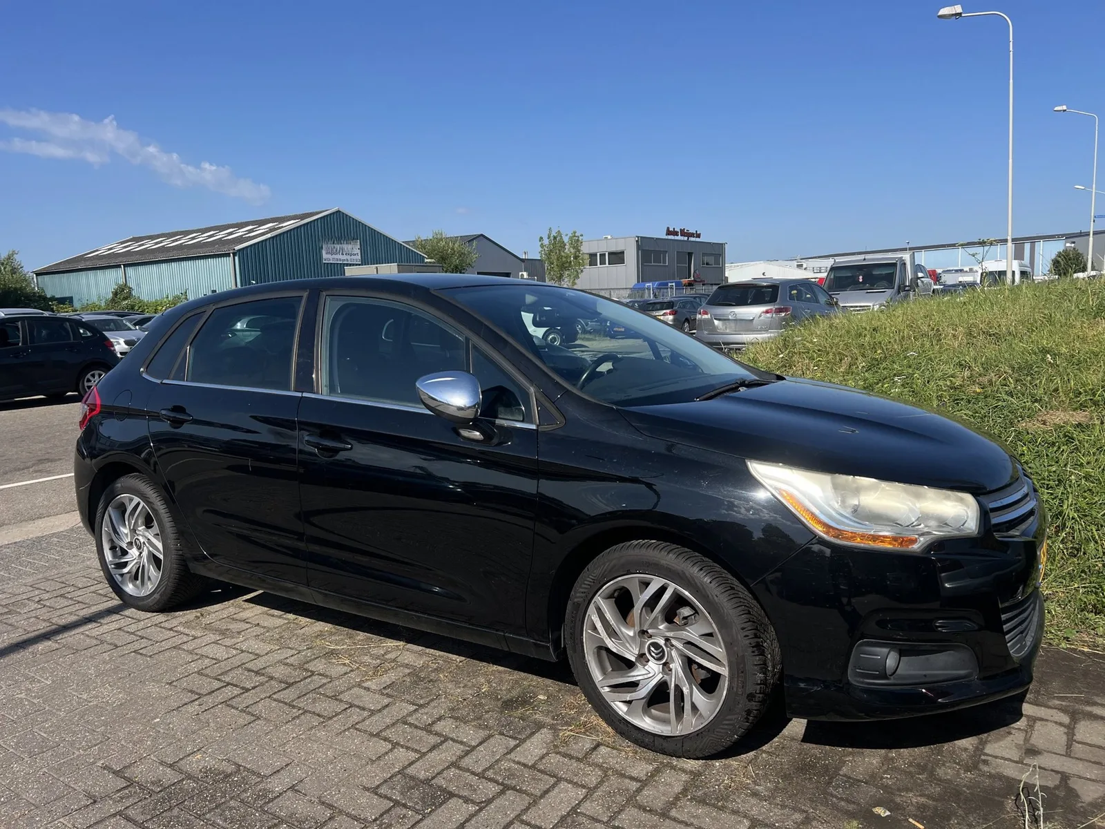 Citroën C4 (2013) — foto 1