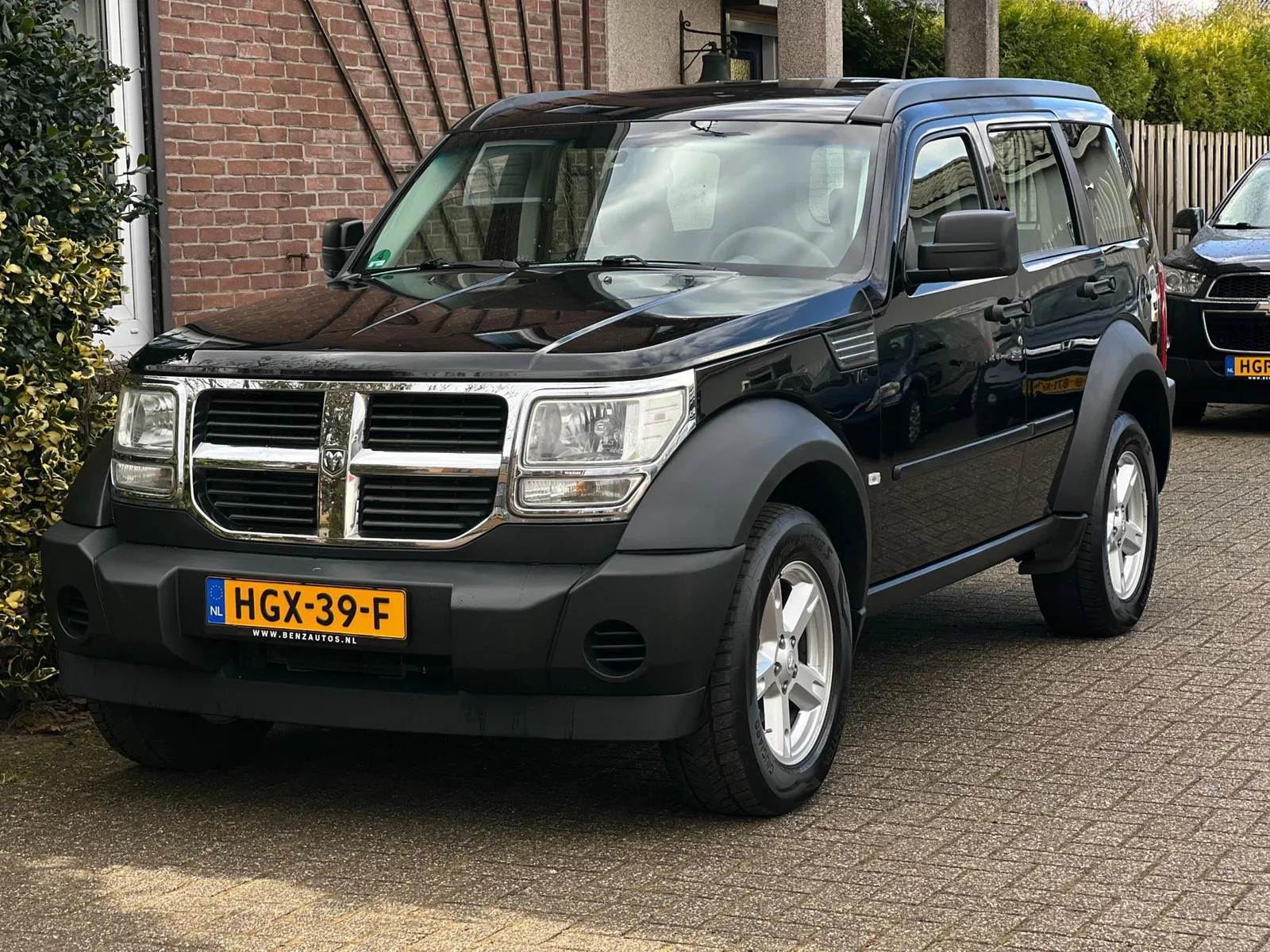 Dodge Nitro (2008) — foto 1