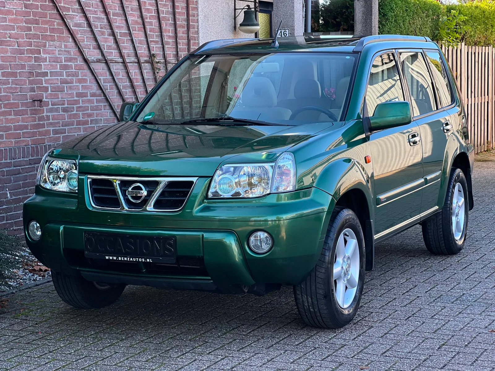 Nissan X-Trail (2002) — foto 1