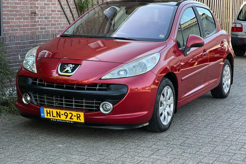 Peugeot 207 (2009)
