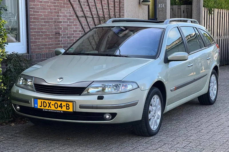 Renault Laguna (2001)