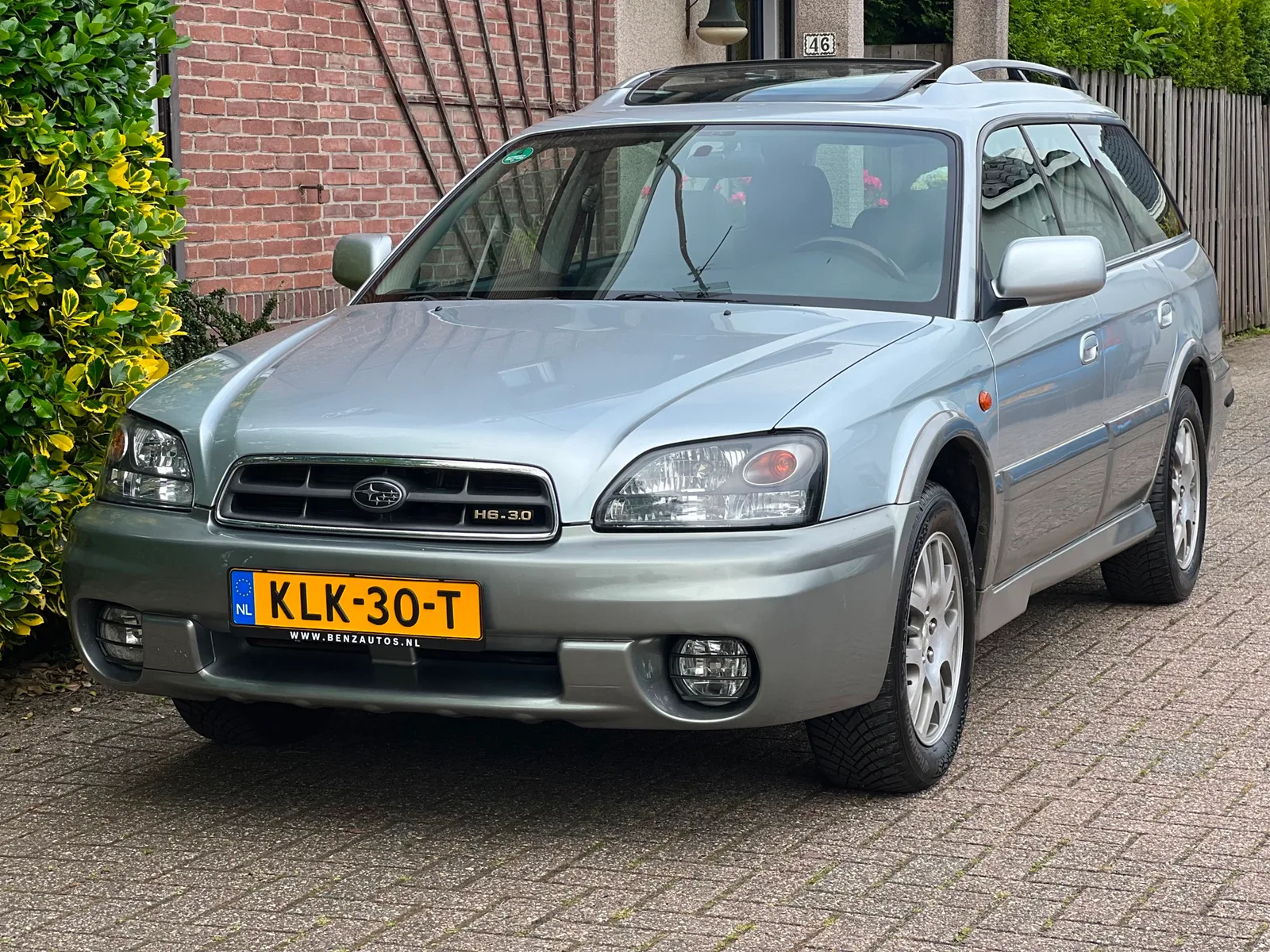Subaru Legacy (2002) — foto 1