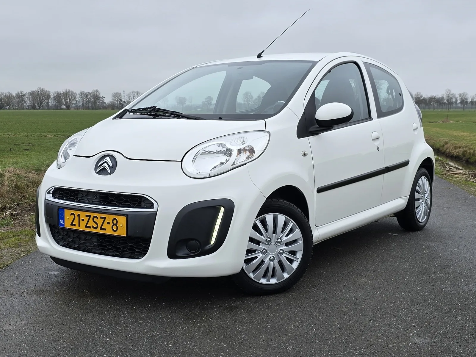 Citroën C1 (2013) — foto 1