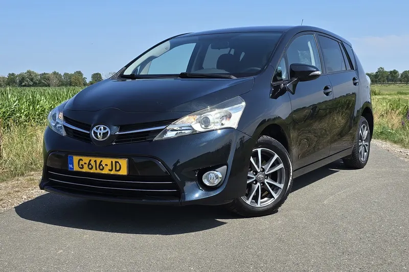 Toyota Verso (2013)